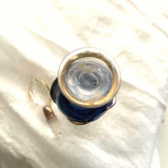 Vintage Egyptian perfume bottle hand blown blue glass with gold guilt - Picture 5 of 9
